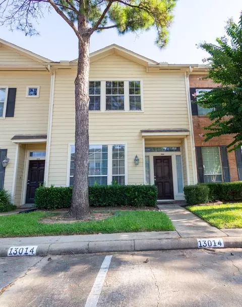 13014 Gentryside Ct, Houston, TX 77077