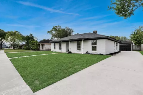 22115 Woodrose Dr, Katy, TX 77450