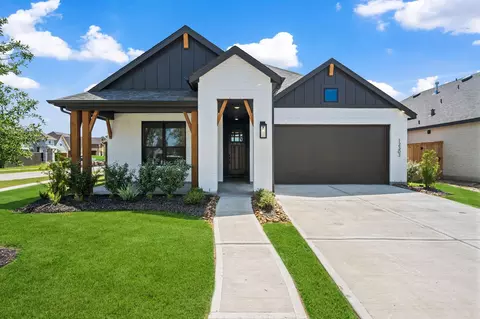 12303 Sweet Gum Dr, Baytown, TX 77523