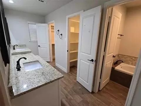 Bath - 19103 Whitewood Dr, Spring, TX 77373 photo 1 of 6