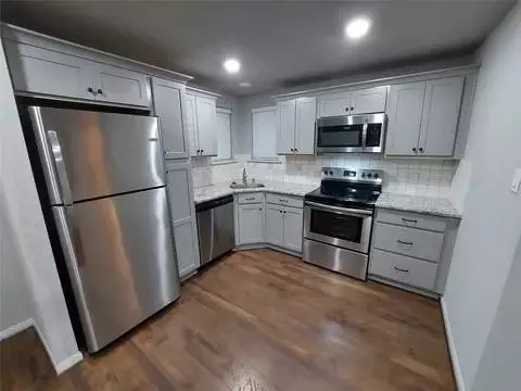 Kitchen - 19103 Whitewood Dr, Spring, TX 77373 photo 3 of 3