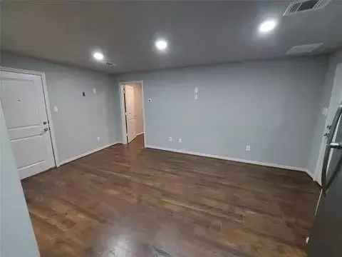 Living - 19103 Whitewood Dr, Spring, TX 77373 photo 6 of 6