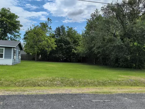 00 Algeria, Texas City, TX 77591