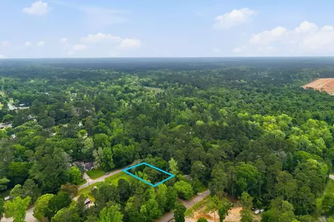 2 Rollingwood Loop # -B, Conroe, TX 77303 photo 5