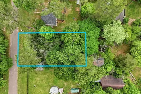 2 Rollingwood Loop # -B, Conroe, TX 77303