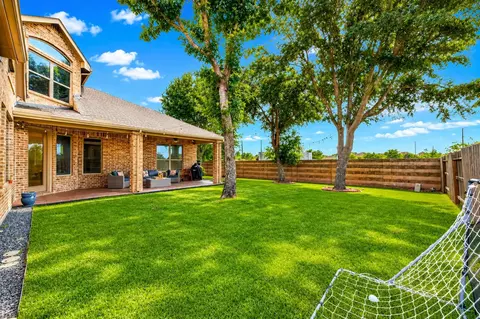Exterior - 3835 Dortmund Dr, Spring, TX 77386 photo 7 of 10