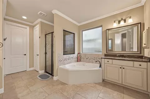 Bath - 3835 Dortmund Dr, Spring, TX 77386 photo 1 of 6