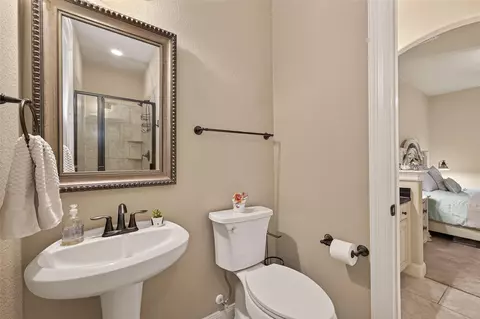 Bath - 3835 Dortmund Dr, Spring, TX 77386 photo 3 of 6