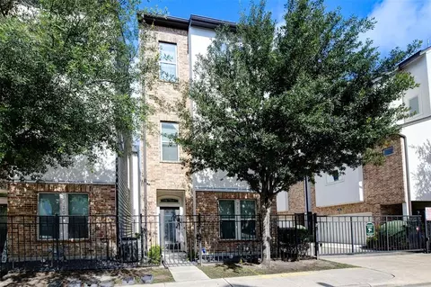 711 Schwartz St, Houston, TX 77020