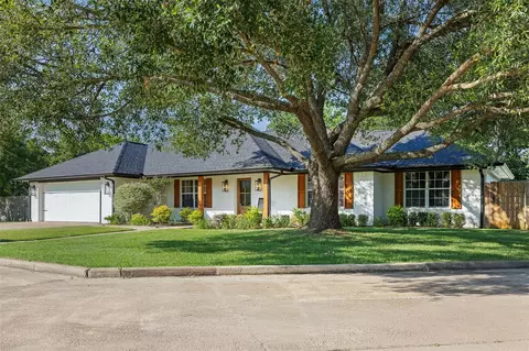 1312 Mary Lee Ln, Crockett, TX 75835