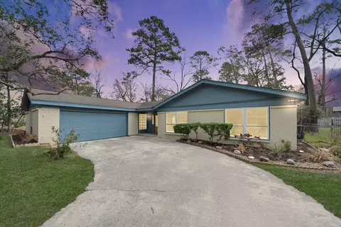 26206 Maplewood Dr, Spring, TX 77386