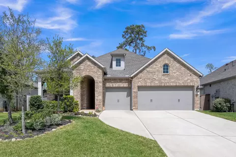 Exterior - 334 Torrey Bloom Loop, Conroe, TX 77304 photo 2 of 8