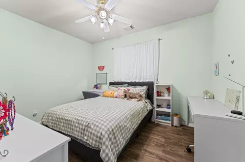 Bedroom - 6714 Sage Grass Ln, Spring, TX 77379 photo 2 of 3