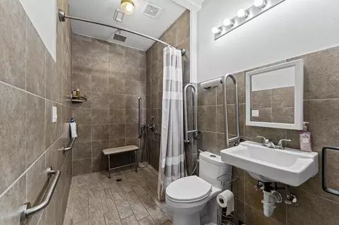 Bath - 6714 Sage Grass Ln, Spring, TX 77379 photo 3 of 4
