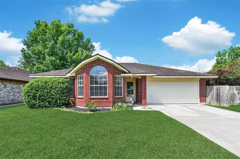 2310 Meandering Trl, Houston, TX 77339