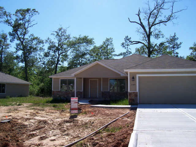 248 Kellyn Ct, Conroe, TX 77306 photo 1