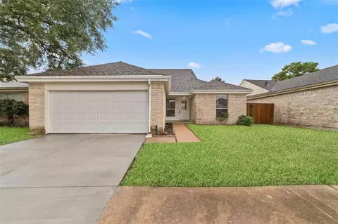 6322 Lynkat Ln, Houston, TX 77083