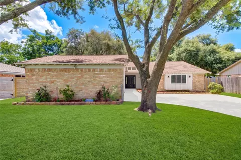 2537 N 21st Ave N, Texas City, TX 77590