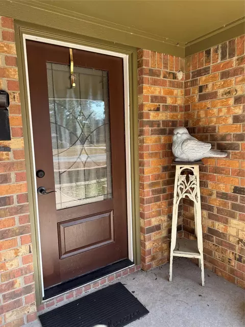 Entry Way - 201 Westwood Dr E, Trinity, TX 75862 photo 1 of 2