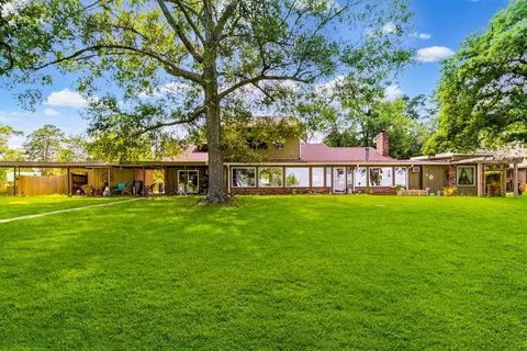 Exterior - 201 Westwood Dr E, Trinity, TX 75862 photo 22 of 24