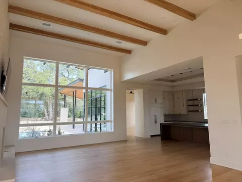 Living - 501 Delayne Dr, Austin, TX 78737 photo 6 of 8