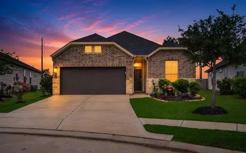 21822 Heather Elm Dr, Cypress, TX 77433