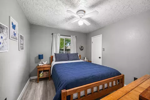 Bedroom - 21302 Bridgepoint Ln, Spring, TX 77388 photo 3 of 3