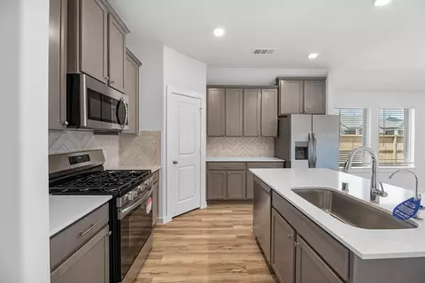 17107 Bluebonnet Creek Trl, Hockley, TX 77447