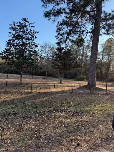 1621 County Road 308, Cleveland, TX 77327