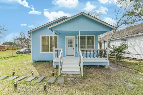 2619 Bellview St, La Marque, TX 77568