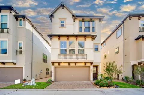 10709 Centre Forest Dr, Houston, TX 77043