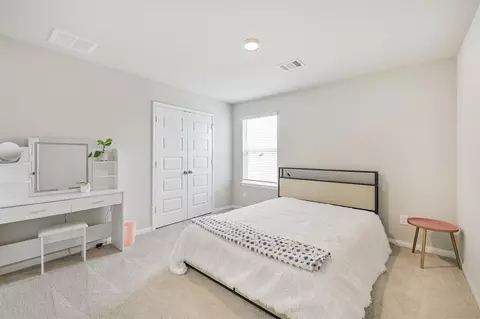 Bedroom - 2424 Shellcracker Dr, Conroe, TX 77384 photo 11 of 12