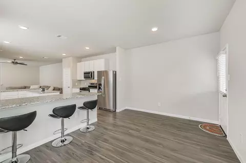 Entry Way - 2424 Shellcracker Dr, Conroe, TX 77384 photo 2 of 2