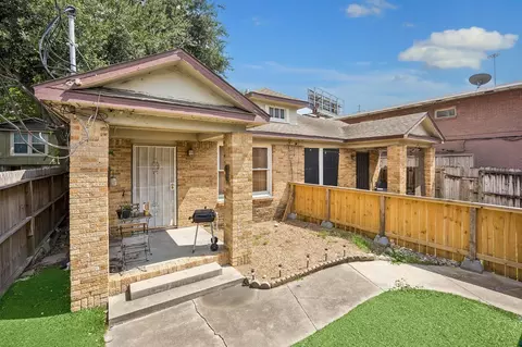 4311 Jack St, Houston, TX 77006