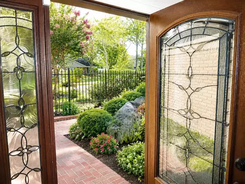 4910 Imogene St, Houston, TX 77096