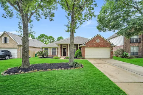 11219 Timbercreek Falls Dr, Houston, TX 77095