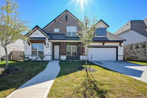 5134 Sapphire Creek Dr, Richmond, TX 77469