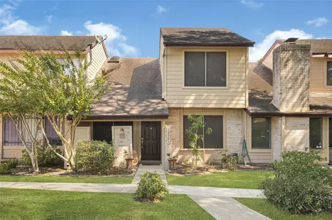 12421 S Dairy Ashford Rd #2421, Houston, TX 77099