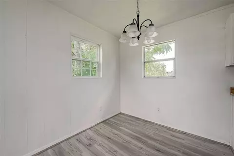 2825 14th St, Hempstead, TX 77445 photo 1