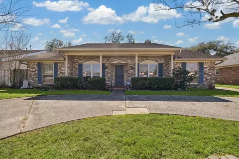 6207 S Braeswood Blvd, Houston, TX 77096