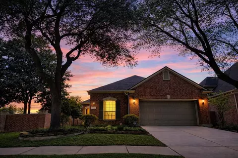13819 Threadall Park Dr, Houston, TX 77077