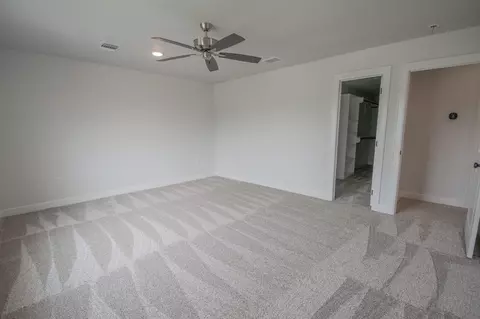 Bedroom - 16 Greystone Ct, Angleton, TX 77515 photo 6 of 7