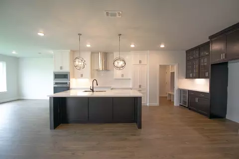 Kitchen - 16 Greystone Ct, Angleton, TX 77515 photo 1 of 2