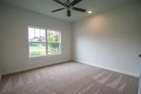Bedroom - 16 Greystone Ct, Angleton, TX 77515 photo 1 of 7