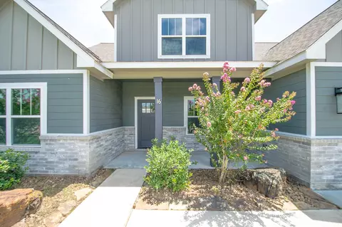 Exterior - 16 Greystone Ct, Angleton, TX 77515 photo 2 of 6