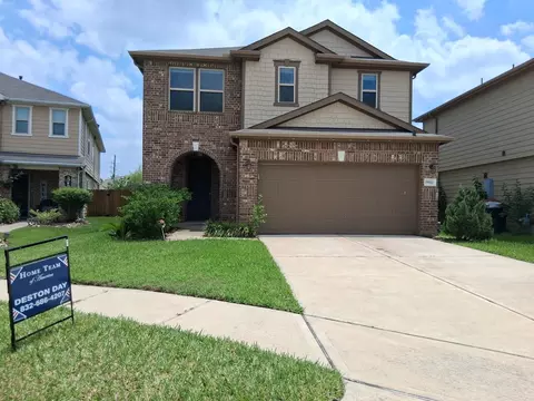 19815 Blushdawn Sierra Ct, Cypress, TX 77433