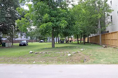 853 Rachel St, Houston, TX 77091