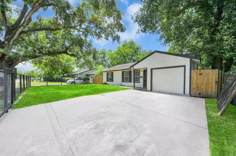 4914 Enyart St, Houston, TX 77021