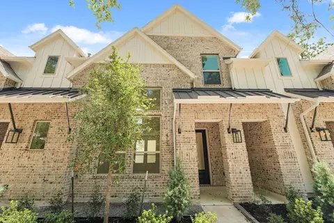 413 Meadows Peak Ln, Montgomery, TX 77316
