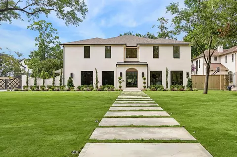 10726 Marsha Ln, Houston, TX 77024